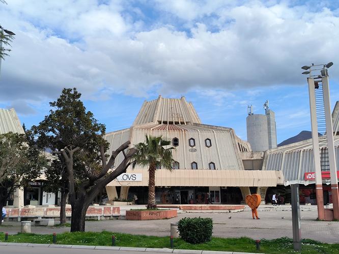 Yugoslavian architecture in Bar